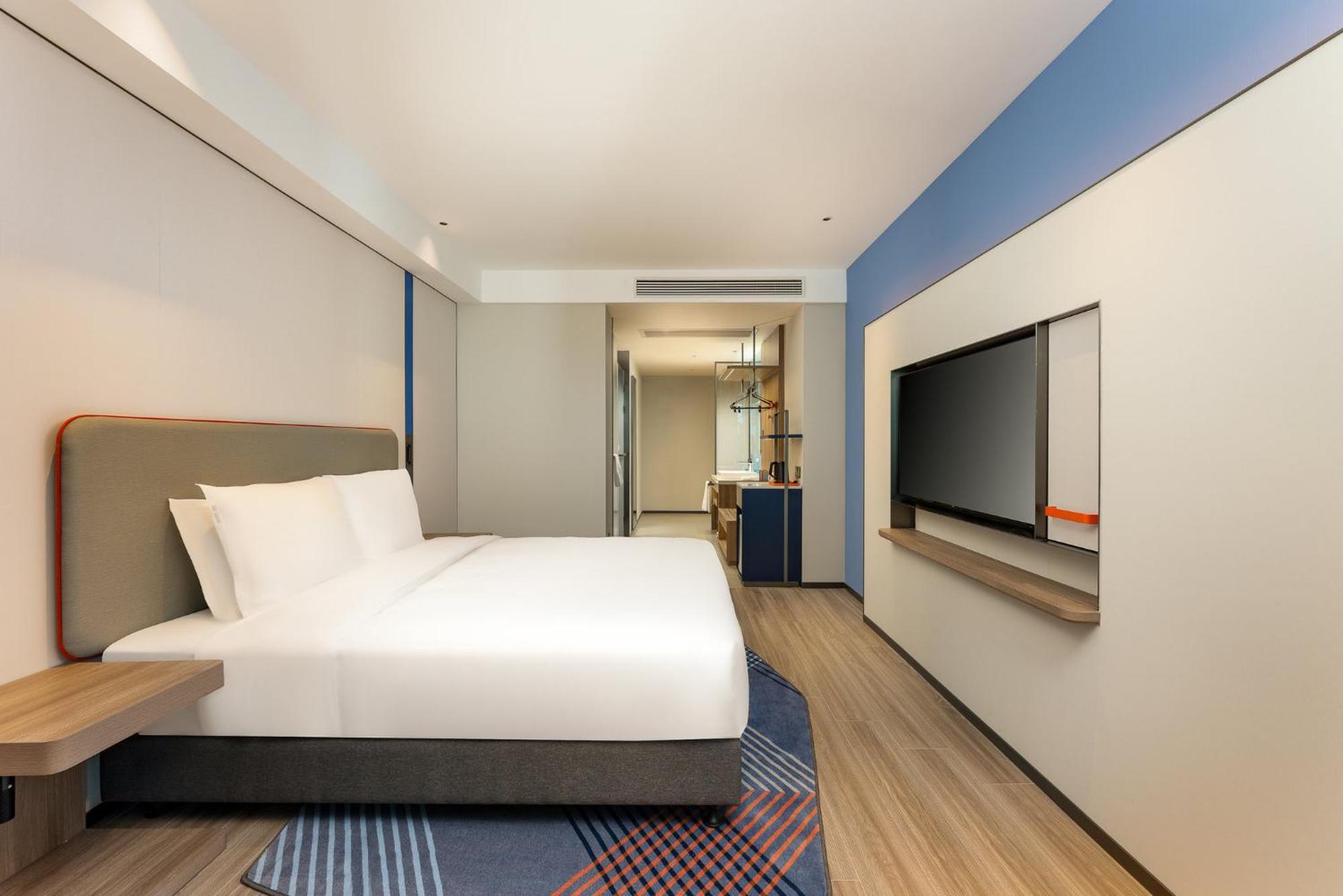 Holiday Inn Express Taizhou City Center By Ihg Exterior photo