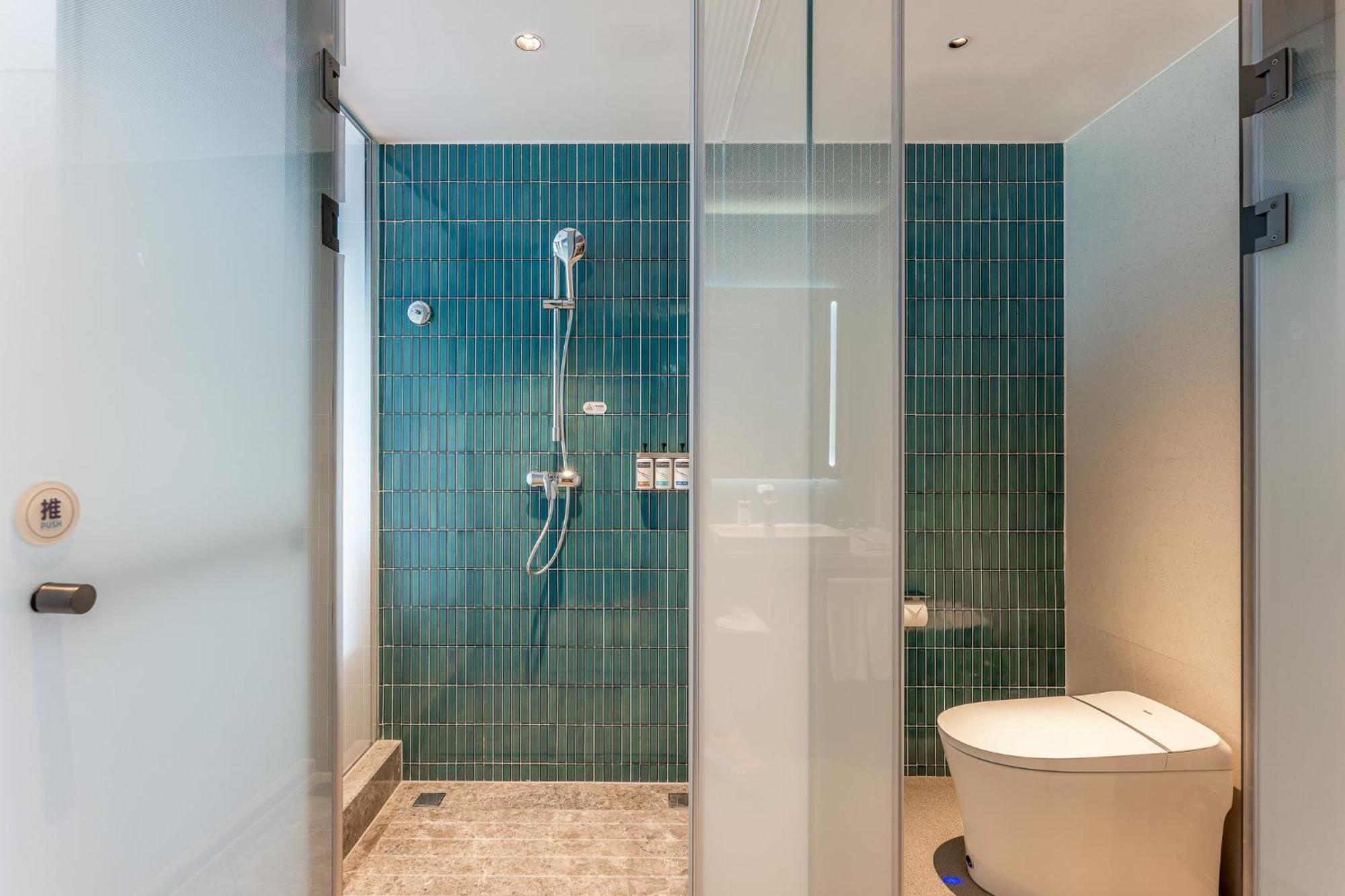 Holiday Inn Express Taizhou City Center By Ihg Exterior photo