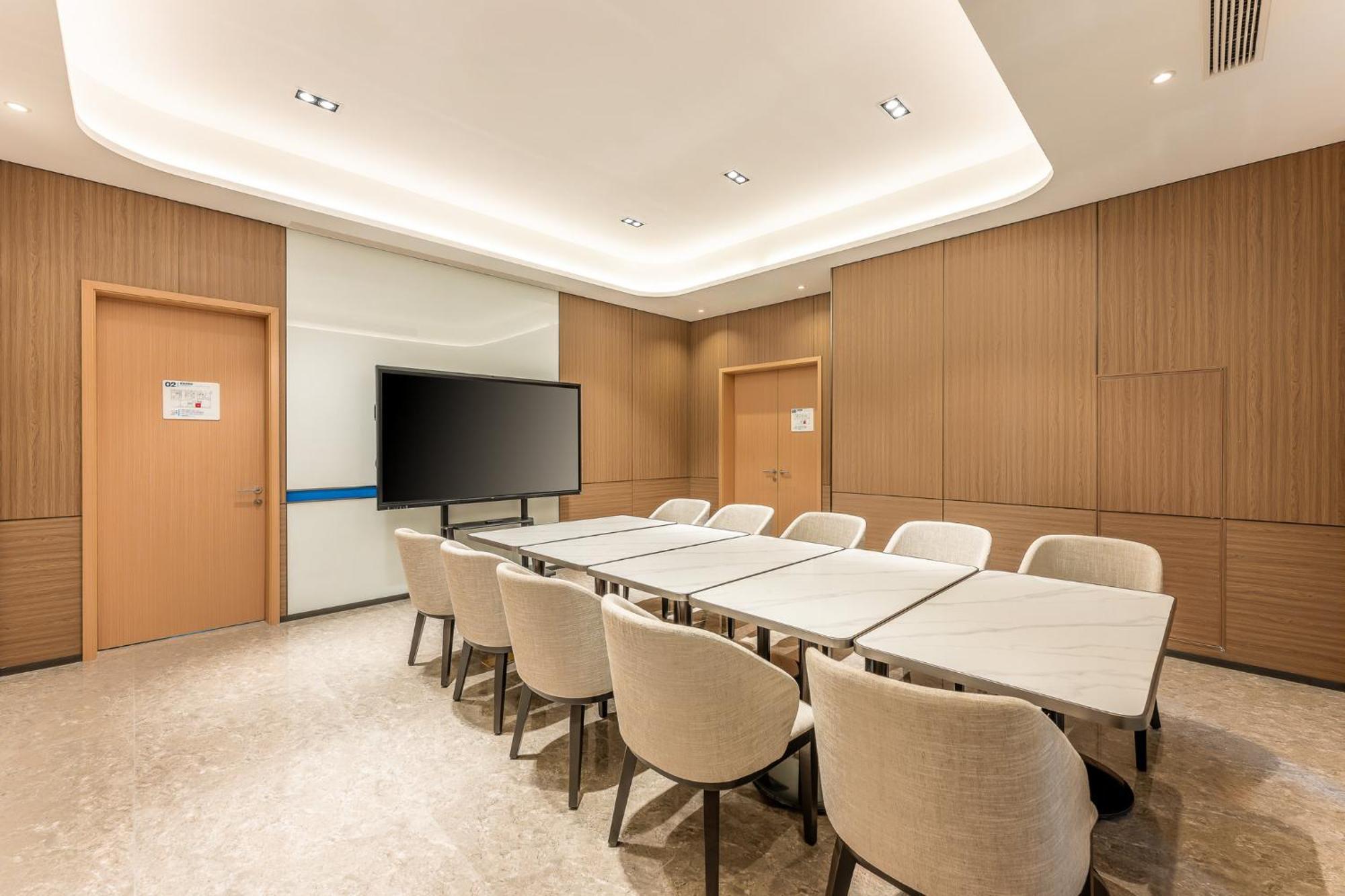 Holiday Inn Express Taizhou City Center By Ihg Exterior photo